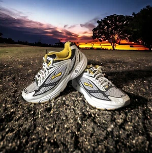 Zapatillas deportivas Brooks Radius 7 para hombre talla 9 amarillo plateado blanco 41213171 - Imagen 1 de 7