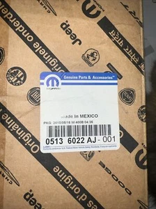 Unidad de envío de tanque de combustible izquierdo Mopar 05136022AJ FABRICANTE DE EQUIPOS ORIGINALES (sello faltante) - Imagen 1 de 12
