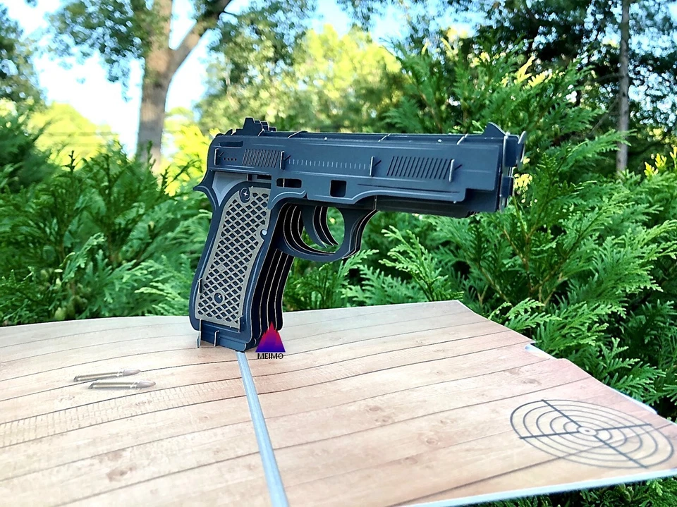 Tarjeta de felicitación emergente 3D pistola pistola hecha a mano cumpleaños deportes fiesta regalo Foto 1 de 4