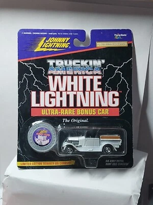 Johnny Lightning 1/64 🇫🇷 1929 Ford Model A , Chase White Lightning Real Riders - Photo 1/4