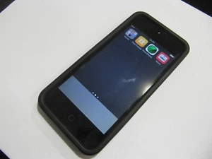 Apple iPod Touch 5th Gen 16GB Silver MP3 Player (Model MGG82BT/A) Kids Gift Gym - Picture 1 of 4