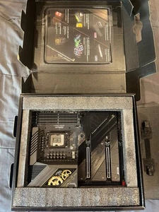 Carte mère ASRock Z790 TAICHI Intel LGA1700 DDR5 Wi-Fi EATX - Photo 1/9