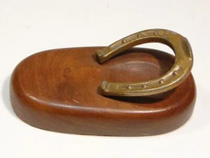 Vintage Genuine Walnut Lucky Horseshoe Pipe Holder - Picture 1 of 4