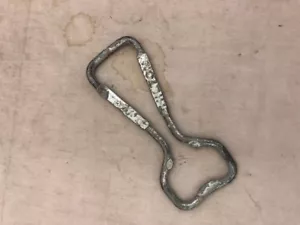 Hilton bottle opener - Picture 1 of 4
