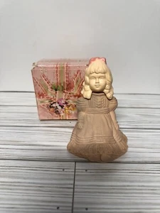 Vintage Precious Priscilla Sweet Honesty Cologne 3oz NIB Avon 1980s - Picture 1 of 3
