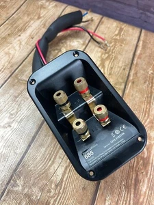 Bowers & Wilkins 685 2 Way Speaker Crossover - Picture 1 of 12