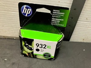 HP 932XL Black Ink Cartridge EXP: aug-2019 free shipping - Picture 1 of 3