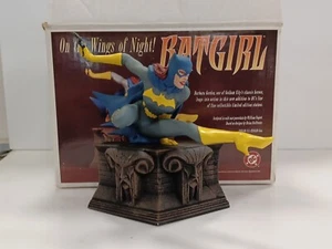 BATGIRL On the Wings of Night! 1997 Statue w/Orig. Box Limited Edition 1671/3600 - Picture 1 of 5