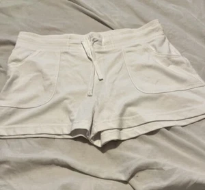 Ladies Papaya Shorts Pockets Summer Size 14 White - Picture 1 of 6