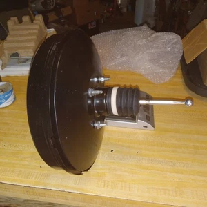 Volkswagen Brake Booster New Passat Jetta - Picture 1 of 4
