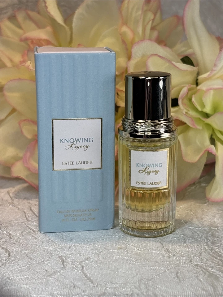 Estee Lauder KNOWING Legacy EDP Spray Mini 0,14 oz / 4 ml Nuevo en caja Envío gratuito Foto 1 de 1