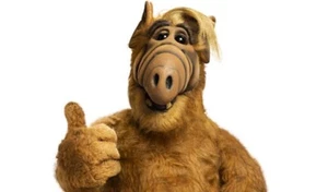ALF Talking Alien (2002) 16" Stuffed Plush Doll 15th Anniversary by Fun 4 All - Picture 1 of 8