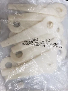 Stens 390-540, 390-040 Nylon Trimmer Blades 12 PACK for STIHL 4111 007 1001 HUSQ - Picture 1 of 3