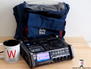 Roland Edirol R-4 Pro Field Recorder SMPTE Time Code AES + Porta Brace Case READ - Picture 1 of 15