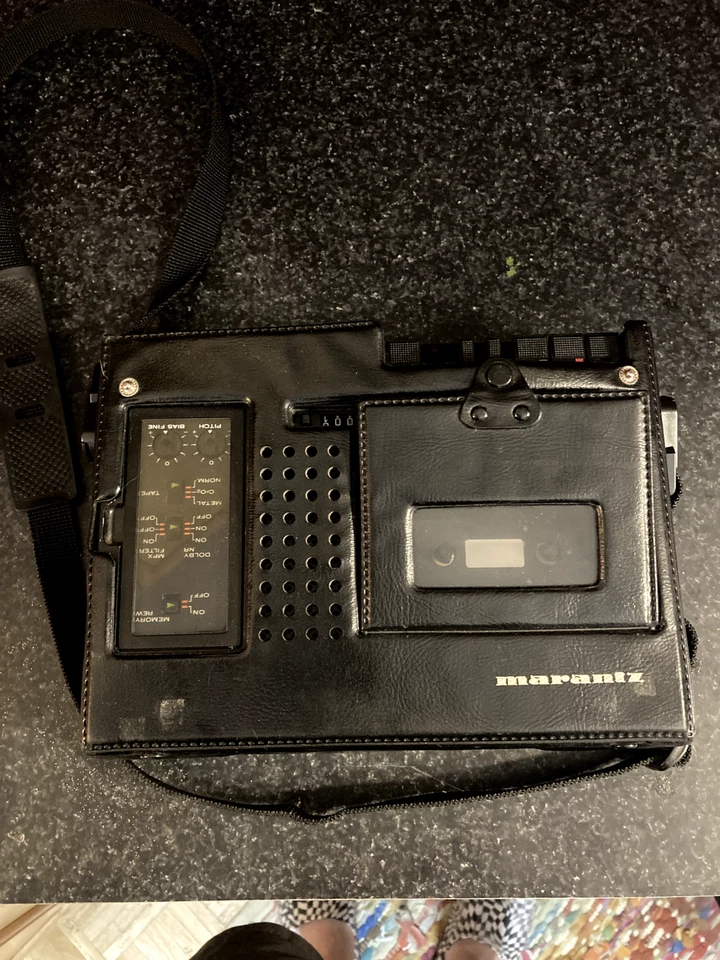 Marantz PMD420 Professional Portable Field Cassette Recorder & Case - Image 1 of 2