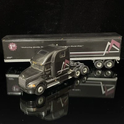 First Gear 1/54 Mack 18 Wheeler Semi Tractor Trailer Truck - Image 1 of 4