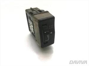 Renault Premium 450.25 6X2 LD TML SLP Seat Heating Switch Button 5010589830 - Picture 1 of 9