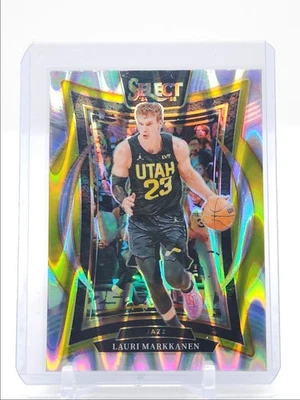 LAURI MARKKANEN 2024-25 SELECT CONCOURSE TECTONIC PRIZM JAZZ #62 Q3152 Foto 1 de 2