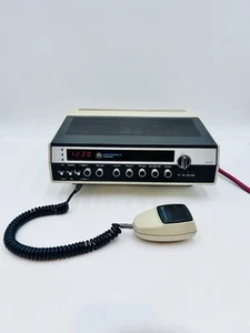 Motorola CB Radio SYSTEM 500 CB555 base station 40 channel W/Hand Mic TMN6119A - Zdjęcie 1 z 20