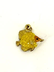 10k Yellow Gold Fish Charm Pendant - Picture 1 of 3