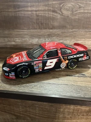 Bill Elliott #9 Dodge Intrepid R/T Muhammad Ali 1:24 Diecast 2001 Acción NUEVO Foto 1 de 4