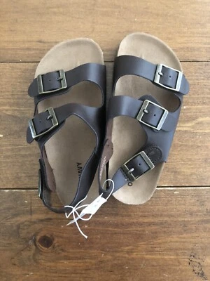 Sandalias con correa hebilla de cuero sintético talla 10 azul marino antiguo para niños nuevas con etiquetas - marrón Foto 1 de 4