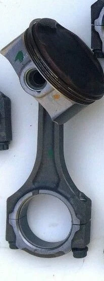 Toyota piston 2GRFE Lexus ES 350 3.5L OEM 7K MILES Foto 1 de 1