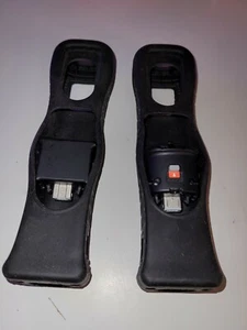 Lot De 2 Housses Silicone noir Avec Wii Motion Plus Pour Nintendo Wii - Photo 1/2