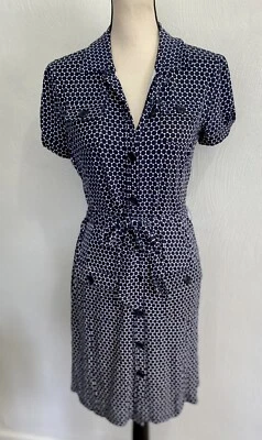 Sexy Vestido para Mujer Anne Klein Blanco y Azul Marino Cinturón a Lunares Elástico Mediano Foto 1 de 4