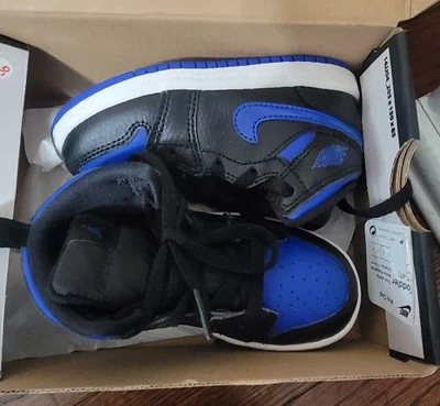 Tenis Nike Jordan Preescolar Para Niños Azul Royal Y Negro Foto 1 de 4