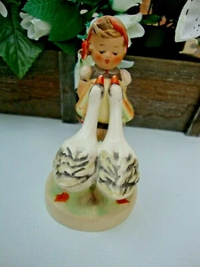 Gänsemädchen von Hummel 47 3/0 - Bild 1 von 5