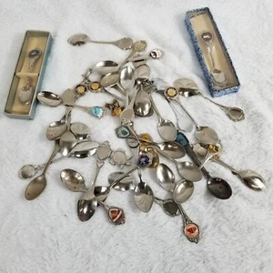 Souvenir Spoons, Lot of 32, Mixed sizes and styles - Bild 1 von 8