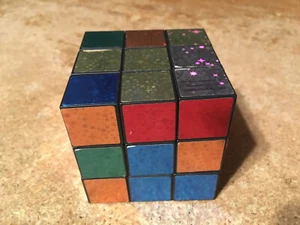 LAZER MAGIC RUBIK'S CUBE SPARKLY STAR 2,5" GREENBRIER INTERNATIONAL/WRONGWAY052 - Foto 1 di 6