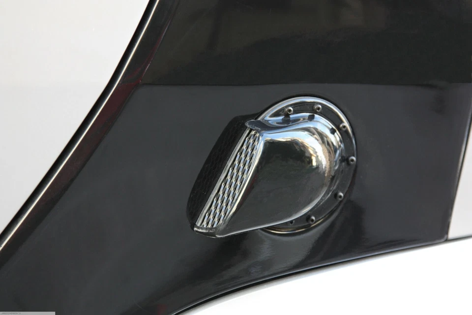 Colher de entrada de ar lateral Smart Fortwo 450 preta - Imagem 1 de 1