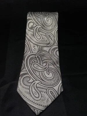 Alexander Julian, Corbata Hombre Colores, Gris/Blanco Paisley, 100% Seda. 58”L Foto 1 de 4