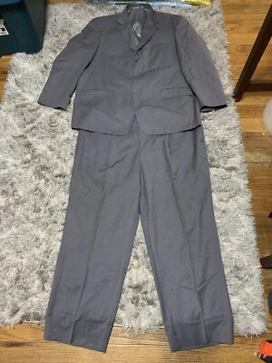 Ferrecci Uomo Suit Jacket 52R Pants 46R  - Image 1 of 4