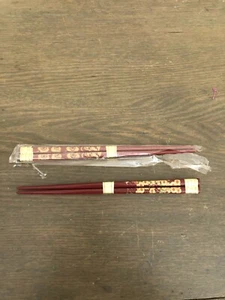 Vtg Chopsticks 2 Pairs Banded Red Lacquered NEW Leaf Flower Decoration - Picture 1 of 9