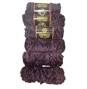 5.5 Skeins Chenille Lion Brand Yarn 147 Purple Print Thick & Quick - Picture 1 of 4