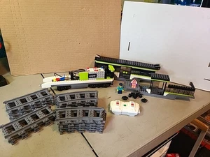 Lego City Express Tren de Pasajeros 60337 Piezas Incompletas - Imagen 1 de 14