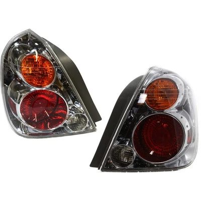 Tail Light Set For 2002-2004 Nissan Altima Driver and Passenger Side - Image 1 of 4