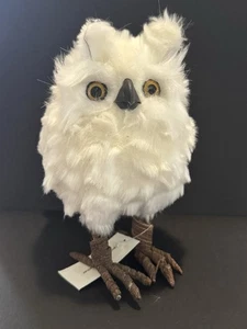 Adorable Realistic Looking Lux Furry White Owl Bird Faux Fur Real Feathers - Picture 1 of 7