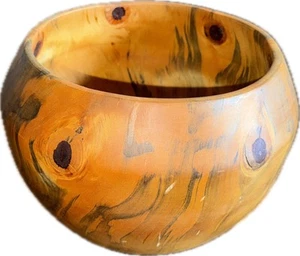 Wooden Norfolk Pine Bowl 1997 Hand Turned Artist Signed Carved Knotty - Picture 1 of 7