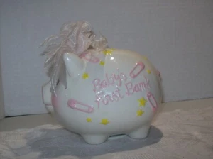MUDPIE HANDCRAFTED "BABY'S FIRST BANK"  PIGGY BANK WITH BOW ON HEAD - Picture 1 of 5