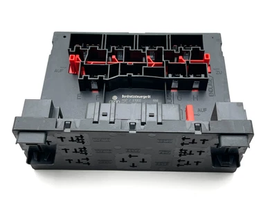 Centralina centralina di bordo 3C0937049E VW Golf V Touran Seat Skoda - Immagine 1 di 4