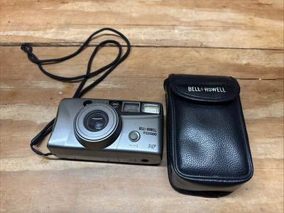 Bell & Howell PZ2000 AF Tested Fast Shipping Camera & Case - Image 1 of 4