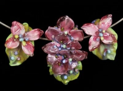Hermosas cuentas colgantes de vidrio murano hortensias rosa púrpura Patsy Evins 3 Foto 1 de 4