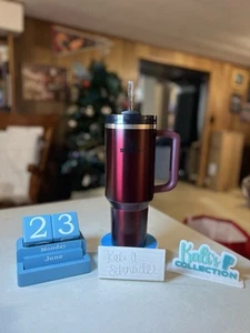 Stanley 40oz Tumbler - Rosewood Glow - FLAWED - LIMITED EDITION COLOR - Picture 1 of 4