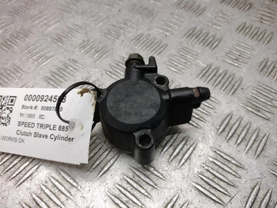 Triumph Speed Triple 885 1995 embrague cilindro esclavo Foto 1 de 3