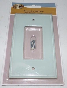 Hampton Bay 67RWHB Rocker Acrylic Glass White Rectangle Electrical Wall Plate 1R - Picture 1 of 2