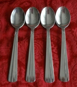Lot of 4 Pfaltzgraff INTERLACE Stainless Steel Flatware 6 5/8" Soup Spoons - Picture 1 of 4